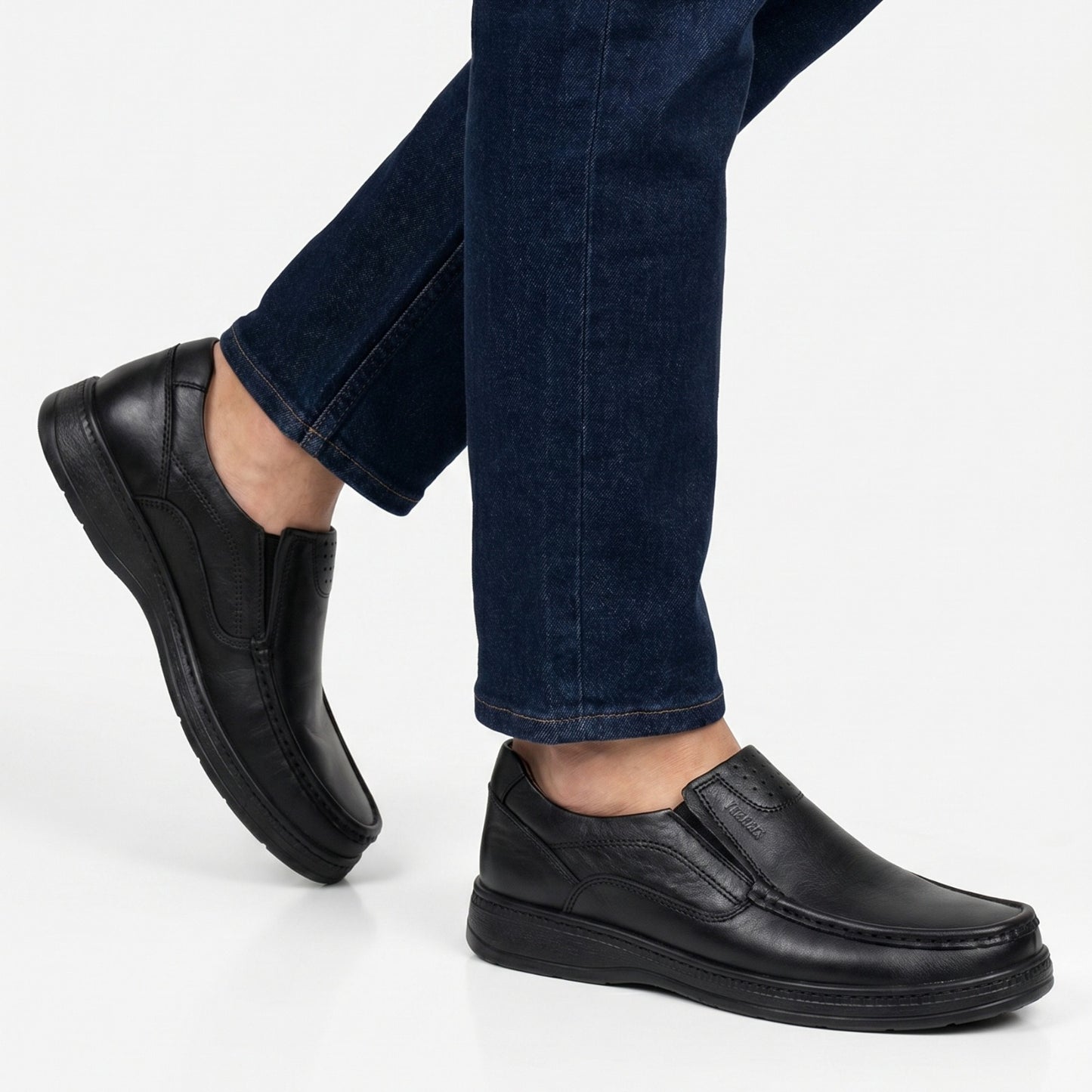 HOSSES EN CUIR NATURAL