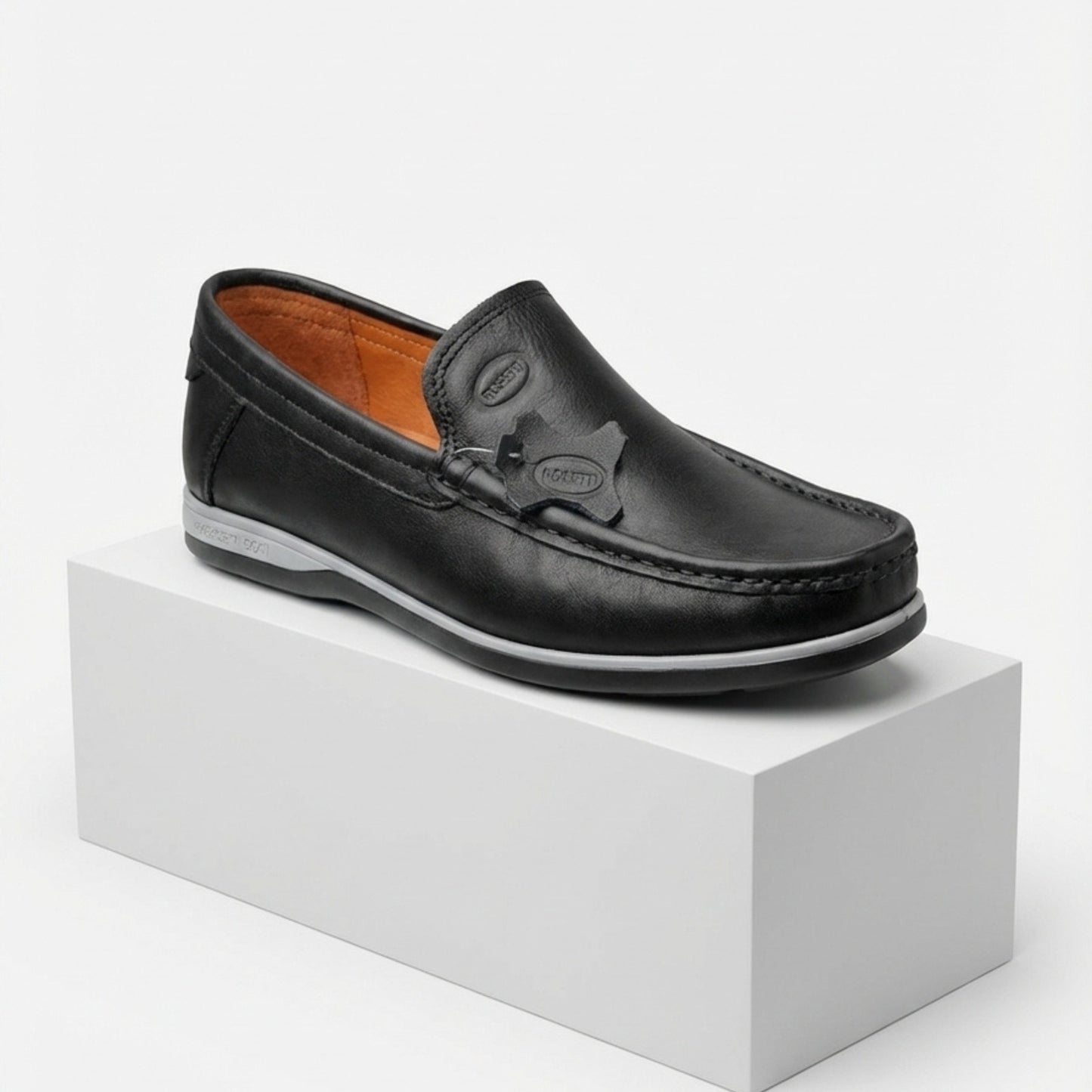 MOCASSIN EN CUIR